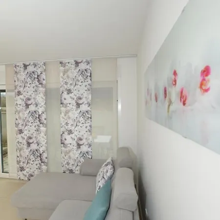 Apartmán Ana Diklo *