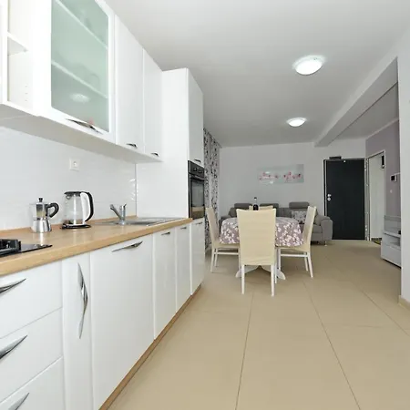 Ana Diklo Apartment Zadar